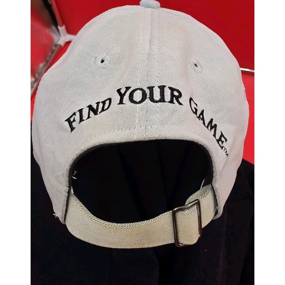 Taylor Made Golf Hat Cap Adult Strapback Adjustable Light Gray Performance